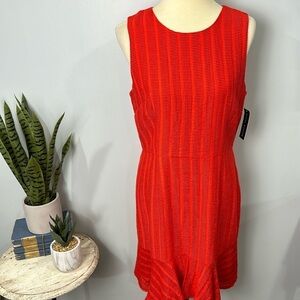 NWT Donna Morgan Gibson Textured Trumpet Hem Sheath Dress Size 12